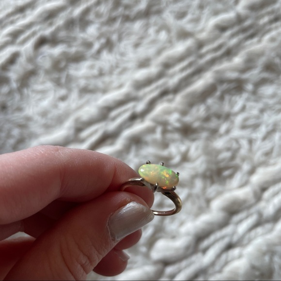 ✨OPAL RING on 14k Gold Band, In EXQUISITE Condition, Vintage - Picture 5 of 15